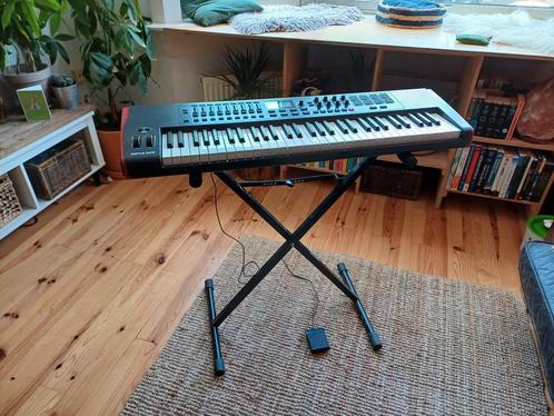 Novation Impulse 61 - MIDI Controller, Muziek en Instrumenten, Midi-apparatuur, Zo goed als nieuw, Ophalen