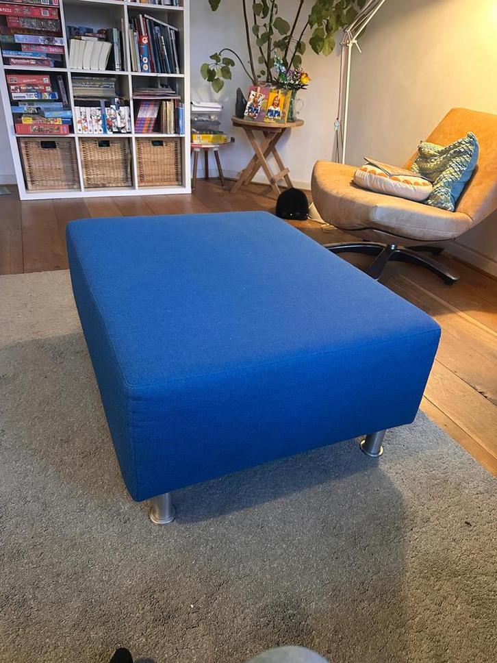 GRATIS poef, Huis en Inrichting, Banken | Voetenbanken en Poefen, Gebruikt, 75 tot 100 cm, Rechthoekig, Stof, Ophalen
