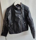 Zwart Jasje Maat 122, Ophalen of Verzenden, Zo goed als nieuw, Onbekend, Jongen of Meisje