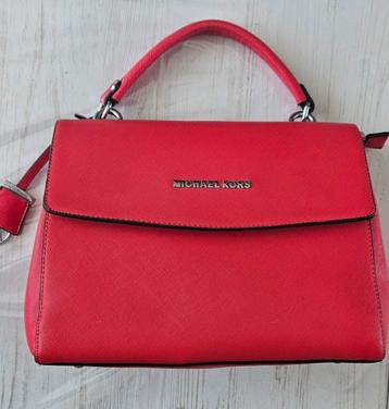 Prachtige dieprode Michael Kors tas, als nieuw! beschikbaar voor biedingen