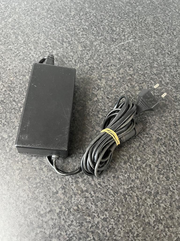 Gazelle BSA4800200 3 pins E-bike fiets accu lader charger, Hobby en Vrije tijd, Elektronica-componenten, Gebruikt, Ophalen of Verzenden
