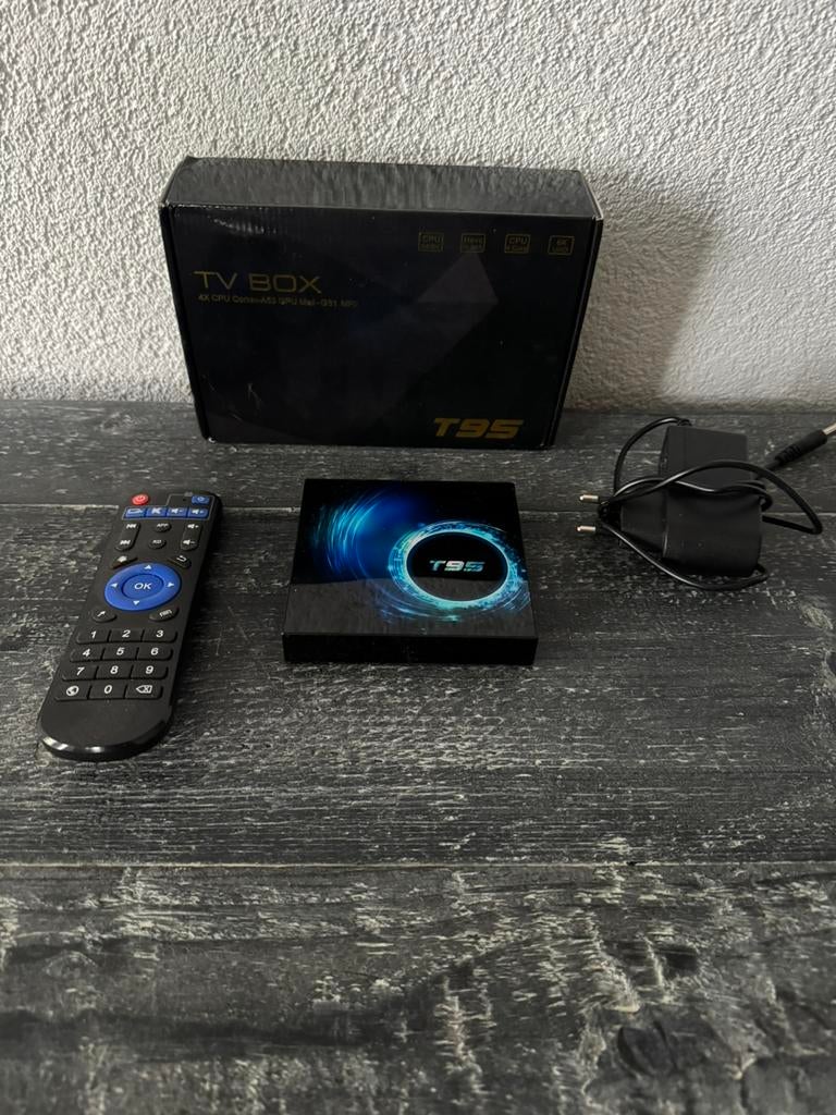 Android TV Box T95/IPTV – 4K | Inclusief afstandsbediening, Ophalen of Verzenden, Zo goed als nieuw, HDMI, Minder dan 500 GB