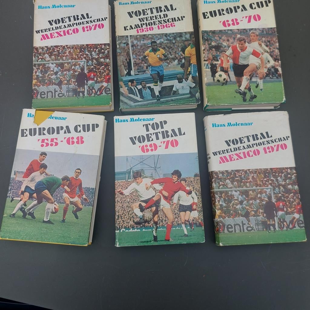 6 prachtige oude voetbal boeken van Hans Molenaar, Ophalen of Verzenden, Gebruikt, Overige binnenlandse clubs, Boek of Tijdschrift