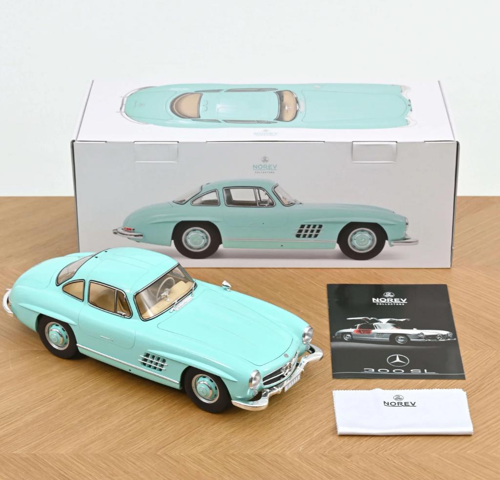 Mercedes 300 SL 1956 Turquoise 1/12 lim.ed. 200 pcs R 123853