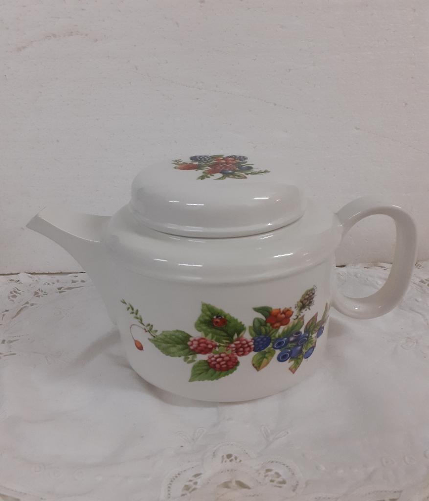 Marjolein Bastin - Bosvruchten - mooie aardewerk theepot, Ophalen of Verzenden