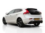 Volvo V40 2.0 T2 R-Design ✅ Camera ✅ Xenon ✅ Trekhaak, Voorwielaandrijving, Gebruikt, Euro 6, 4 cilinders