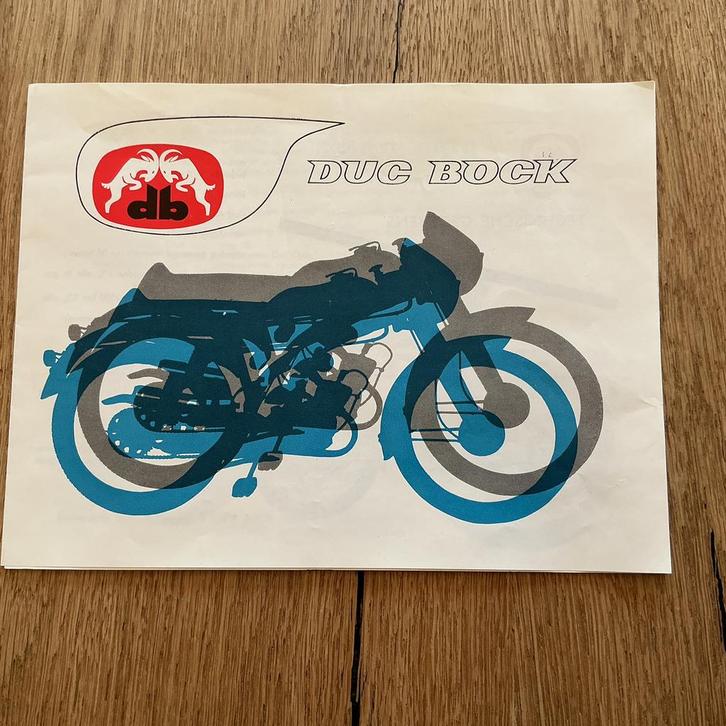 ZELDZAME DUC BOCK BROMFIETS DEALER FOLDER !!! BIEDEN !!!, Fietsen en Brommers, Handleidingen en Instructieboekjes, Zo goed als nieuw