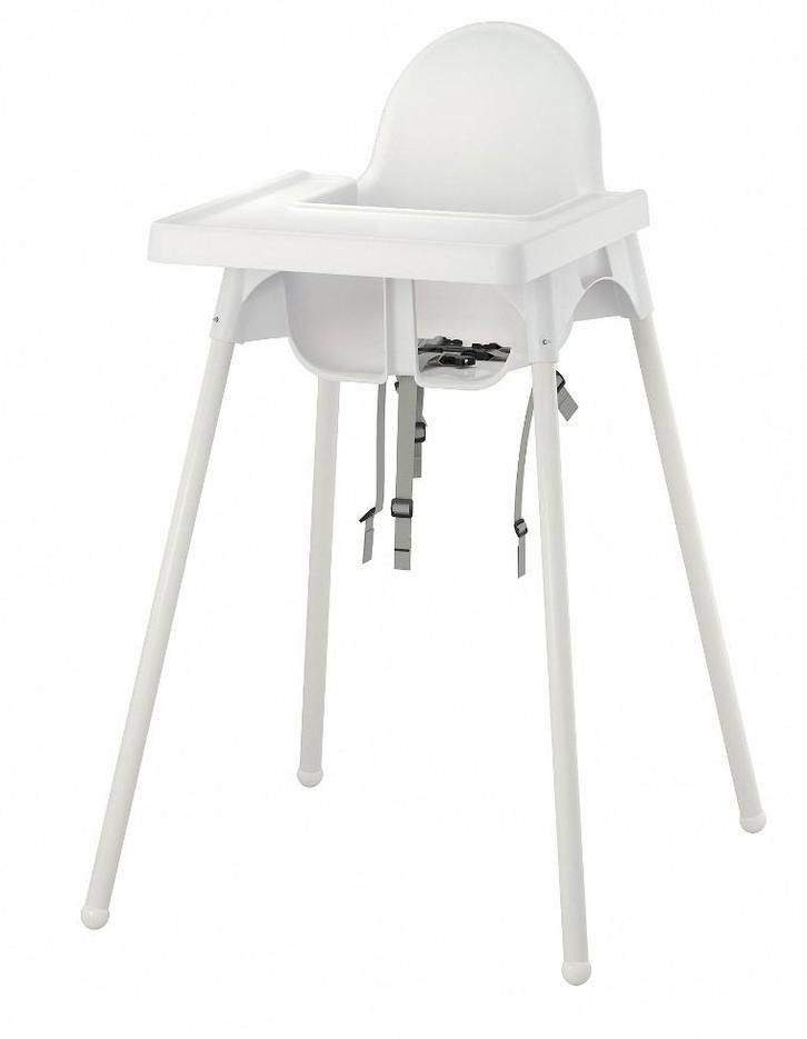 Witte kinderstoel met afneembaar eetblad en gordel, Kinderen en Baby's, Kinderstoelen, Gebruikt, Overige typen, Afneembaar eetblad