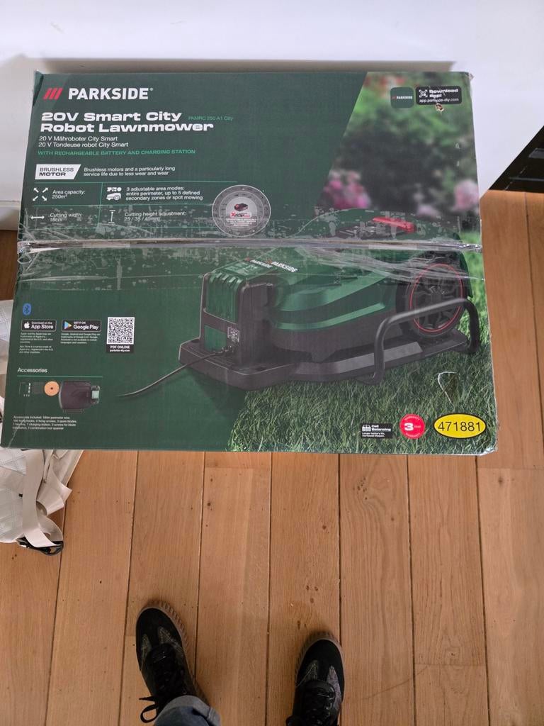 Robotmaaier Parkside nieuw, Tuin en Terras, Grasmaaiers, Ophalen, Nieuw, Minder dan 30 cm