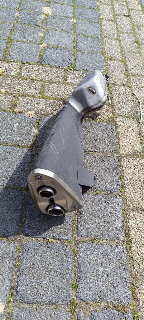 Kawasaki Z800 originele uitlaatdemper (2014), Ophalen, Gebruikt