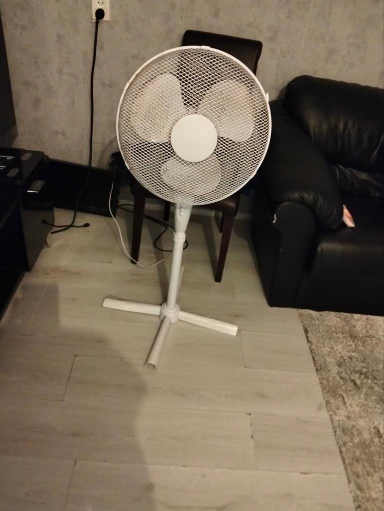 Watshome TX  werkt perfect ophalen Delft 10€, Ophalen of Verzenden, Torenventilator