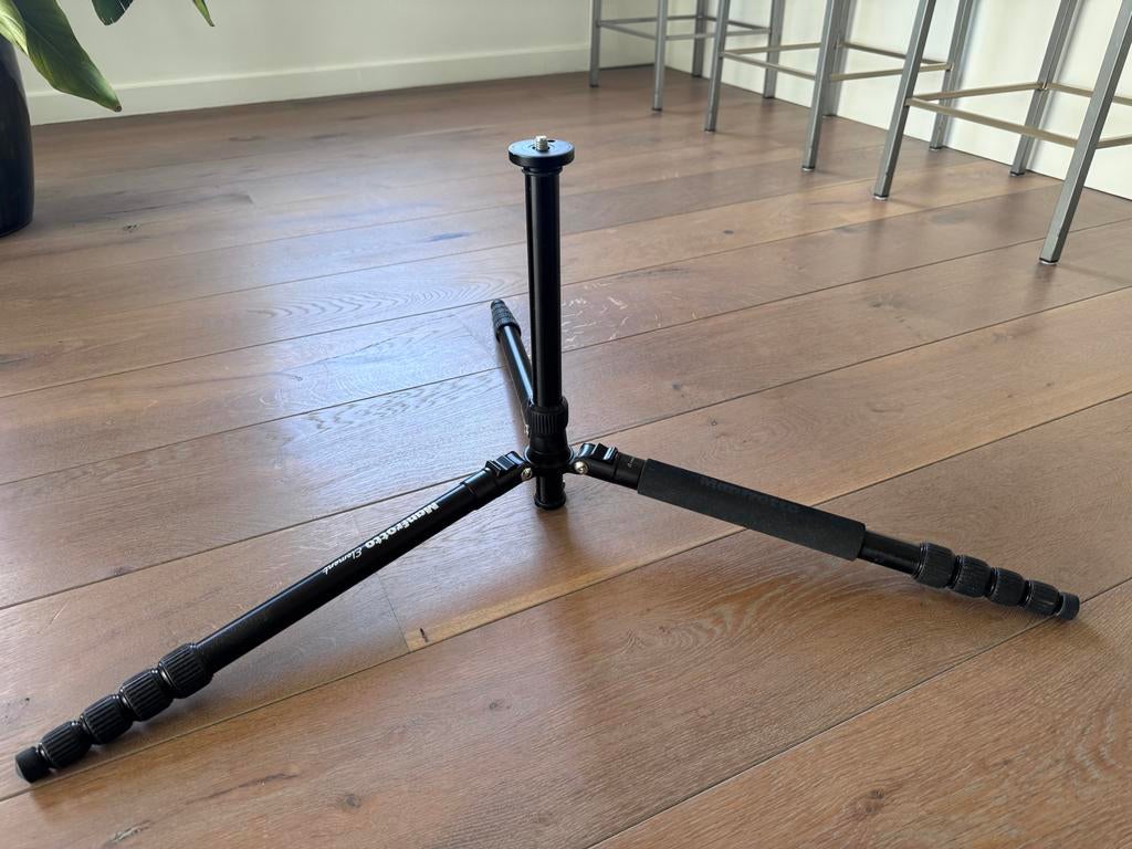 Manfrotto Statief zonder balhoofd, werkhoogte 152 cm, Ophalen, Gebruikt, 150 tot 175 cm, Driepoot
