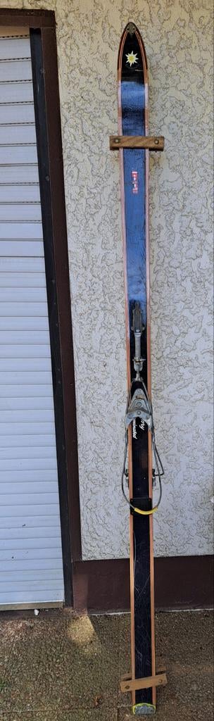 Vintage houten skilatten ski's, Ophalen