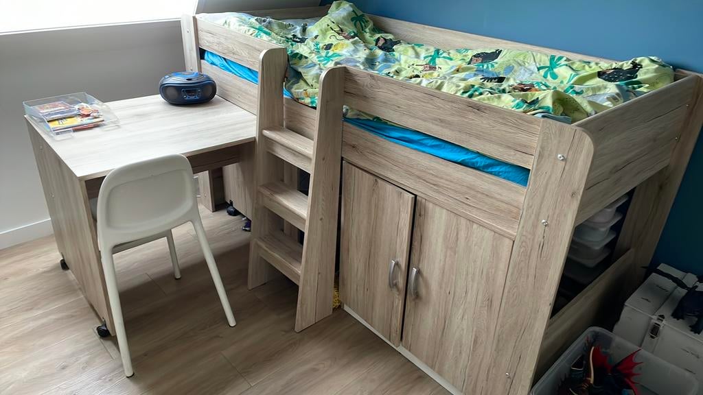 Kinder/tiener kamer, Kinderen en Baby's, Kinderkamer | Stapelbedden en Hoogslapers, Ophalen of Verzenden, Gebruikt, Hoogslaper