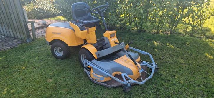 Stiga Park Ranger met Hydraulische stuurbekrachtiging., Tuin en Terras, Zitmaaiers, Gebruikt, Ophalen of Verzenden