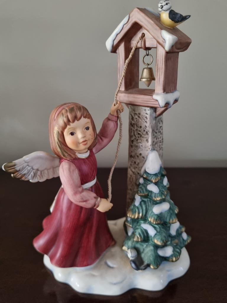 Goebel Engel met klokkentoren, genummerd, 19 cm, Verzamelen, Ophalen of Verzenden, Nieuw, Hummel