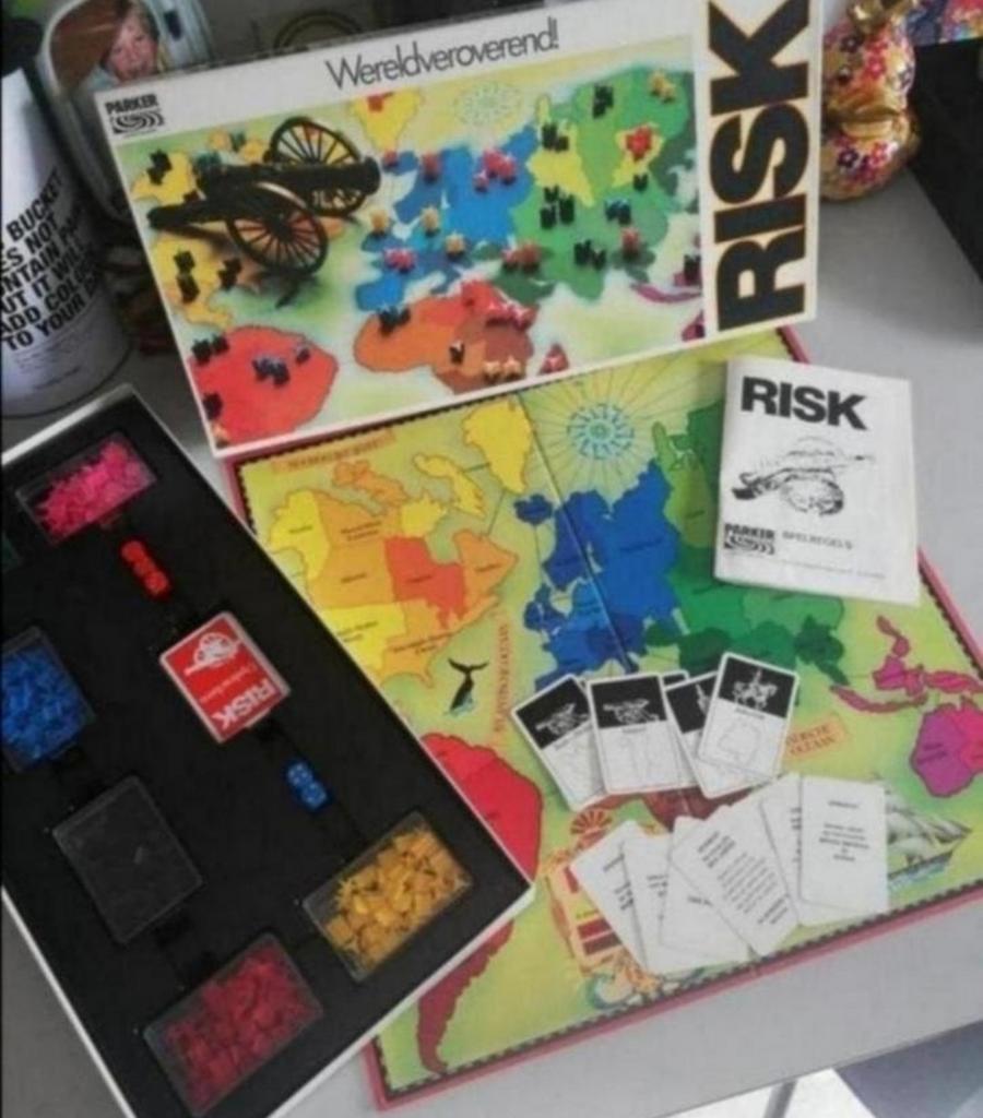 Risk, bordspel, Vijf spelers of meer, Ophalen of Verzenden, Zo goed als nieuw