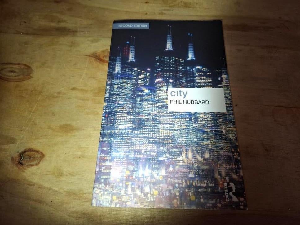 City van Phil Hubbard, Ophalen of Verzenden, Beta, Zo goed als nieuw, HBO