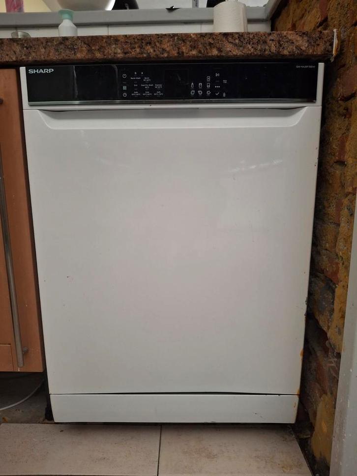 Sharp Vaatwasser - Wit, Vrijstaand met diverse programma's, Witgoed en Apparatuur, Vaatwasmachines, Gebruikt, 85 tot 90 cm, Ophalen of Verzenden