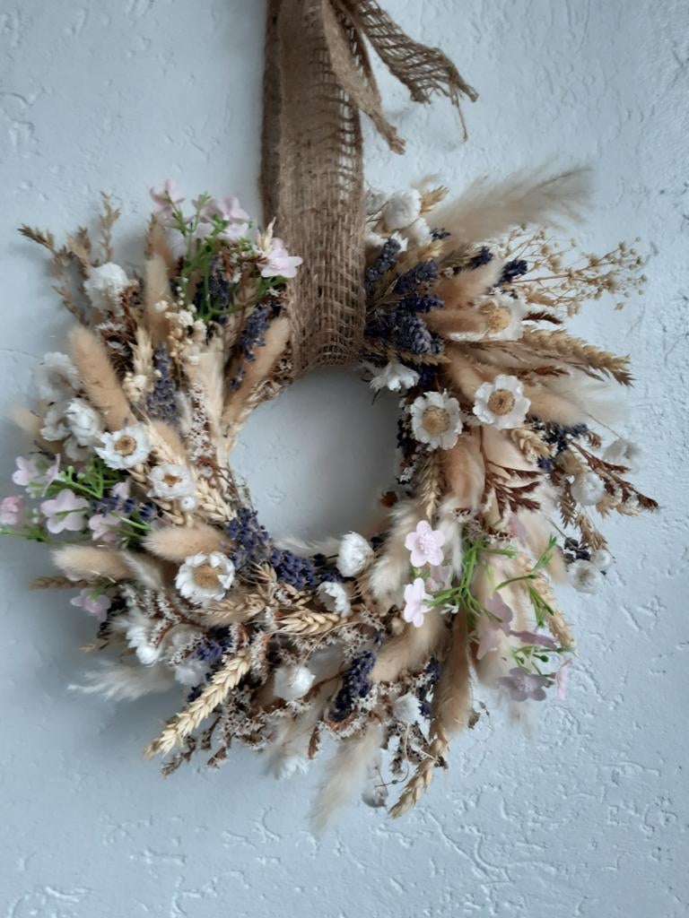 Krans met droogbloemen en kunstbloemen - 25cm, Huis en Inrichting, Woonaccessoires | Kransen, Ophalen of Verzenden
