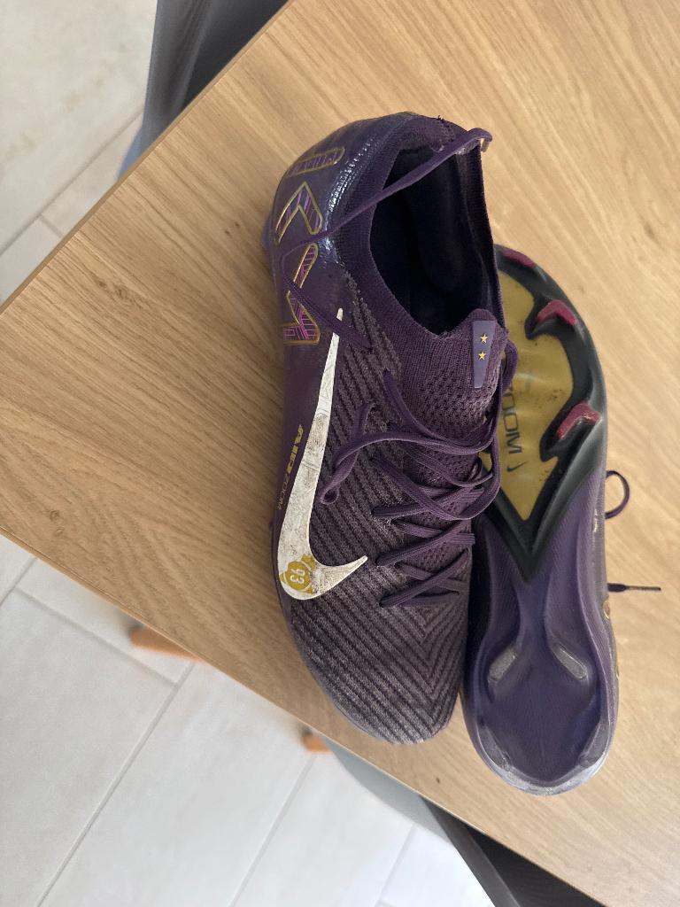 Nike Air zoom Vapor 16 Elite KM paars maat 44.5, Maat XS of kleiner, Schoenen, Ophalen of Verzenden, Zo goed als nieuw