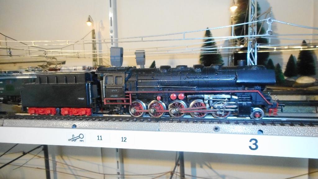 MARKLIN 3047 800 Duitse 1E goederen trein loc serie 44 DB, Wisselstroom, Locomotief, Ophalen of Verzenden, Zo goed als nieuw