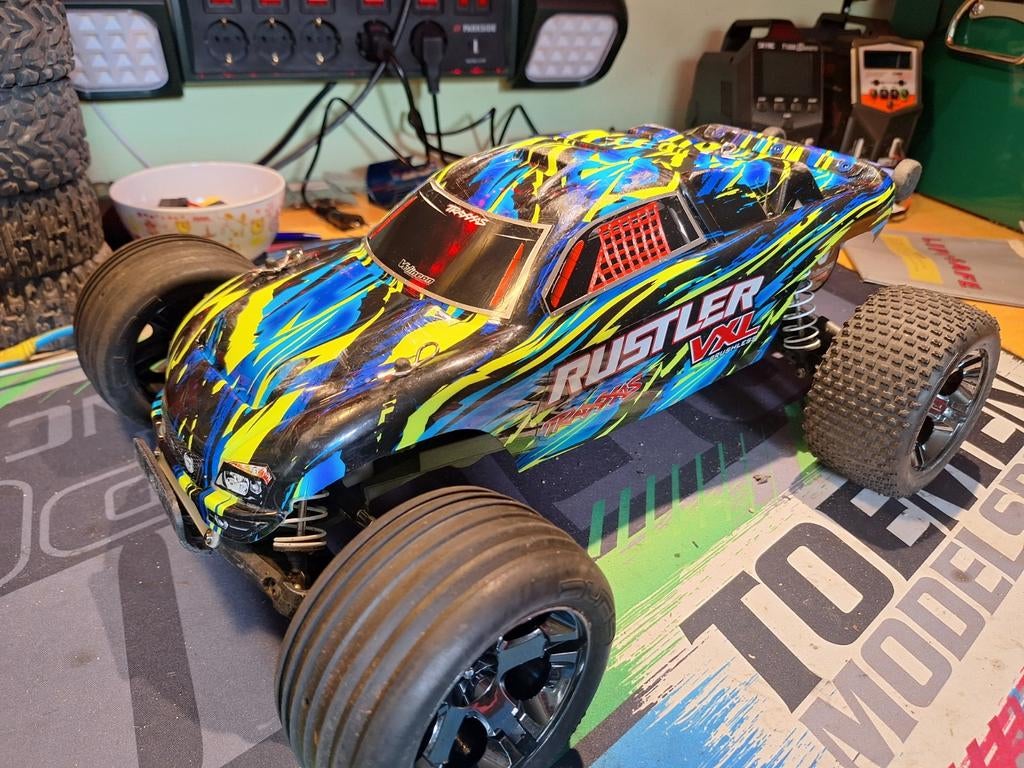 Traxxas Rustler VXL, Elektro, Gebruikt, Auto offroad, Ophalen of Verzenden