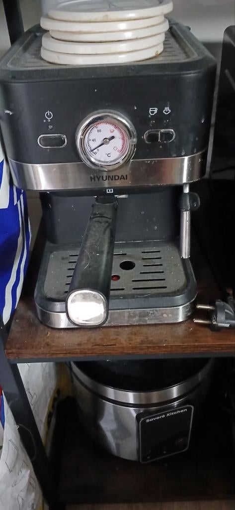 Hyundai Espresso Apparaat met Manometer, Witgoed en Apparatuur, Koffiezetapparaten, Stoompijpje, Gebruikt, Espresso apparaat, Ophalen of Verzenden