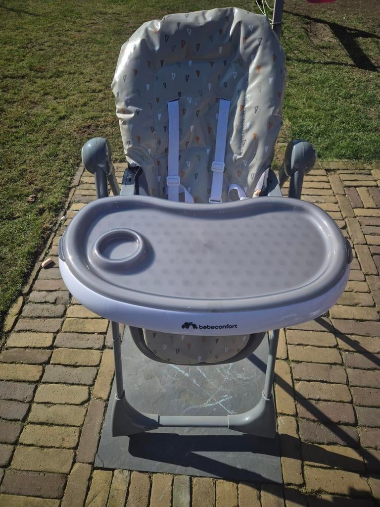 Bebeconfort kinderstoel, in hoogte verstelbaar, Kinderen en Baby's, Kinderstoelen, Ophalen of Verzenden, Zo goed als nieuw, Meegroeistoel
