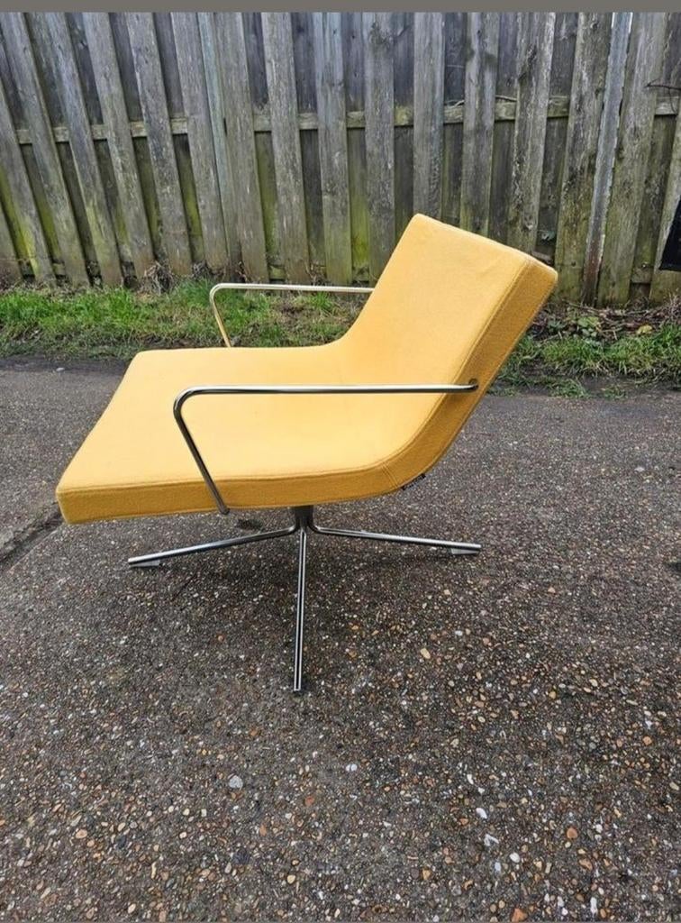 Jean-Marie Massaud Armstoel - OFFECCT, Huis en Inrichting, Fauteuils, Ophalen