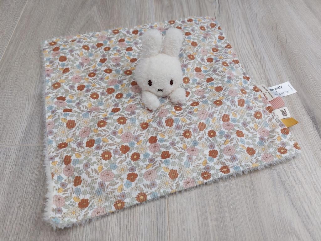 Knuffel knuffeldoekje little dutch Nijntje Miffy L1631, Kinderen en Baby's, Speelgoed | Knuffels en Pluche, Ophalen of Verzenden