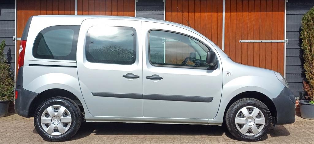 Renault Kangoo Family 1.6 Authentique, Airco, 5 persoons Com, Auto's, Renault, Voorwielaandrijving, Gebruikt, Bedrijf, Handgeschakeld