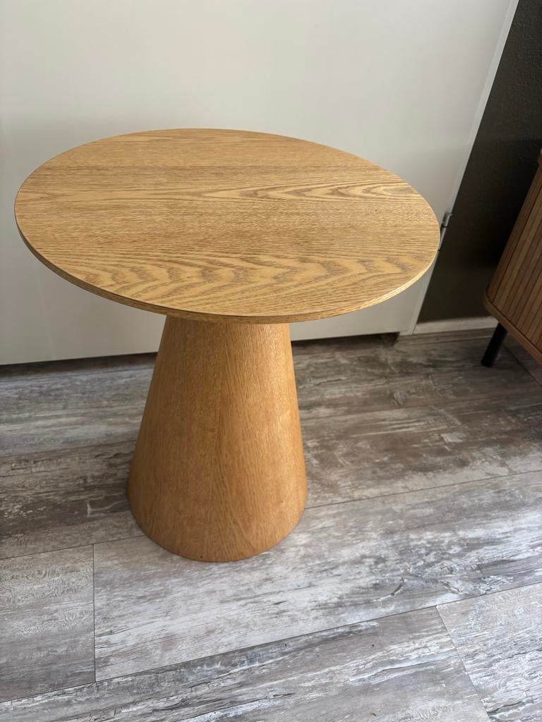 Bijzettafel Cone Kwantum, Huis en Inrichting, Minder dan 55 cm, Rond, Zo goed als nieuw, Hout