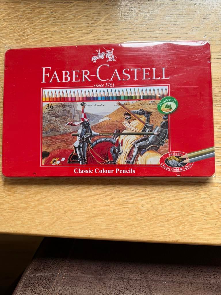 Faber castell kleurpotloden in blik 2 stuks, Ophalen of Verzenden, Zo goed als nieuw, Potlood of Stift