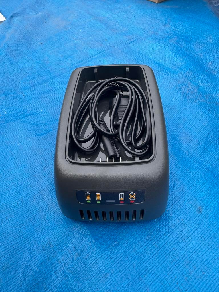 Stiga EC 415 S Accu Oplader - Nieuw in Doos, Ophalen of Verzenden, Nieuw