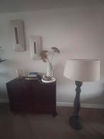 Elegante walnoot staande lamp, Huis en Inrichting, Lampen | Vloerlampen, Ophalen, Gebruikt, Hout, 150 tot 200 cm