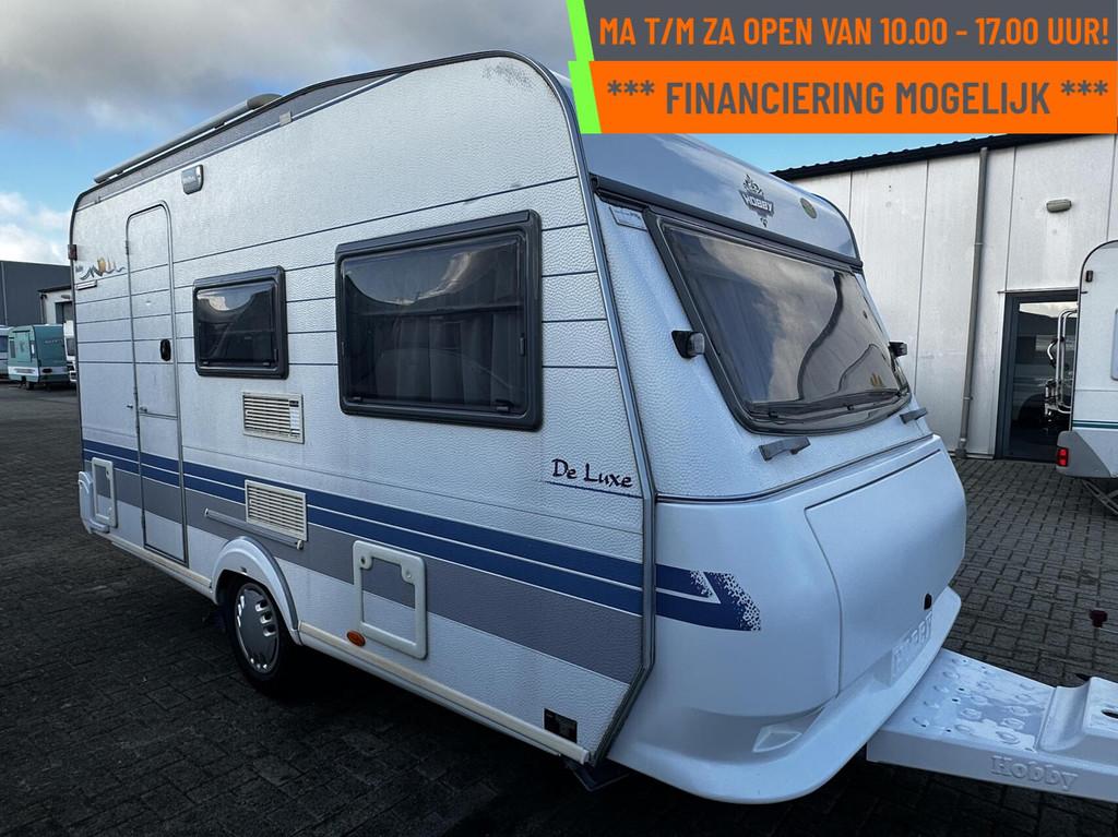 Hobby 400 SF DE LUXE DWARSBED,TOILET,TREINZIT, FIETSENDRAGER, Caravans en Kamperen, Caravans, Mover, Hobby, Bedrijf, 750 - 1000 kg