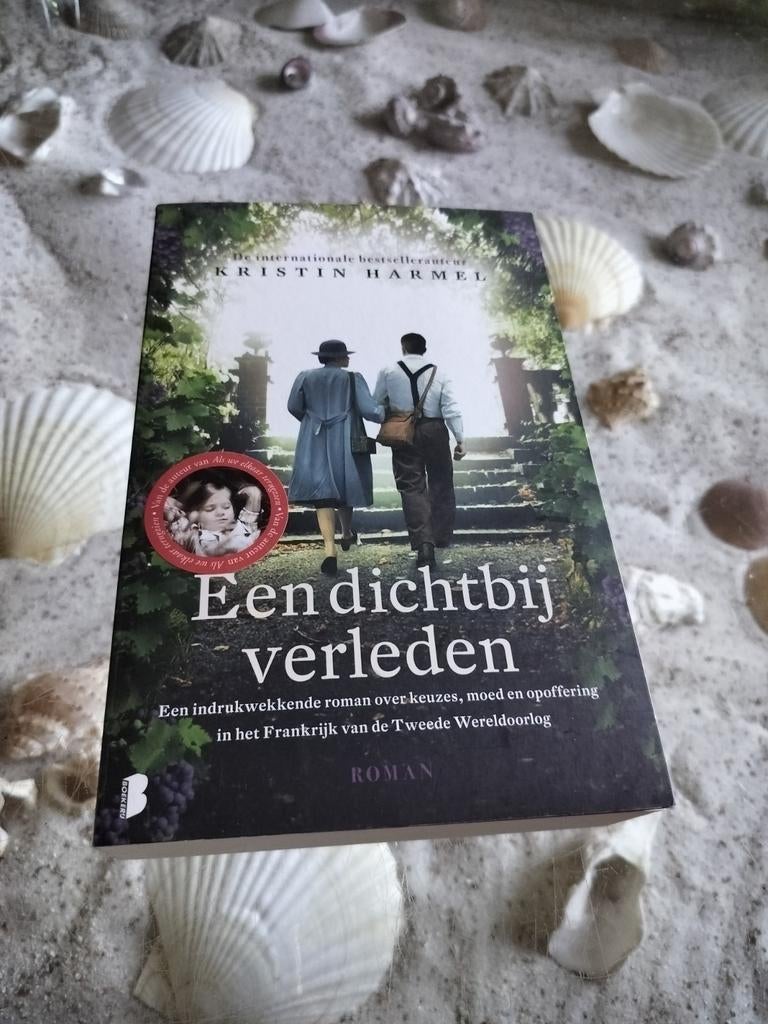 Kristin Harmel - Een dichtbij verleden, Boeken, Literatuur, Gelezen, Ophalen of Verzenden