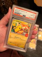 Japanse Pikachu McDonald's Pokémon Kaart PSA Graded, Ophalen of Verzenden, Zo goed als nieuw, Losse kaart