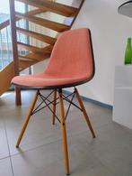 Vitra stoel Eames DSW Rood, Ophalen, Zo goed als nieuw, Rood, Eén
