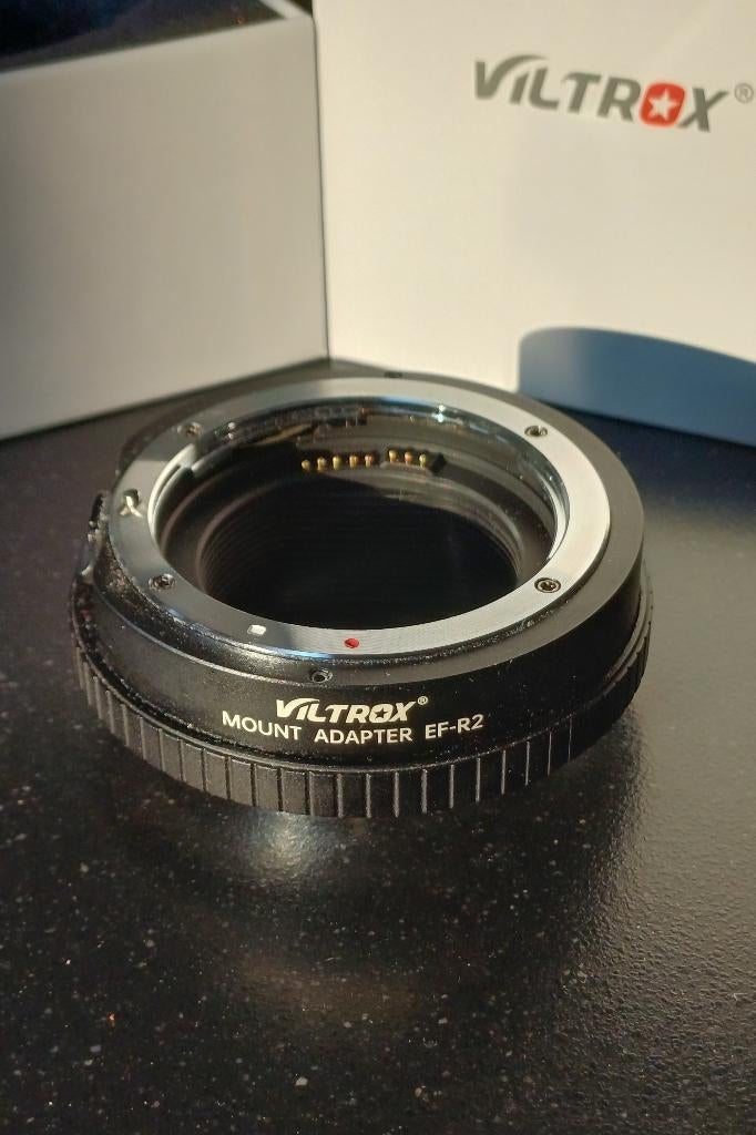 Viltrox EF-R2 adapter. Canon EF lenzen op RF-body's, Ophalen of Verzenden, Zo goed als nieuw, Toebehoren