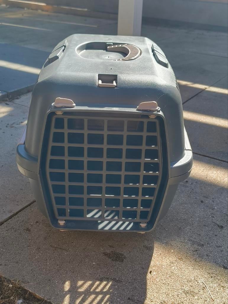 Katten carier, Ophalen
