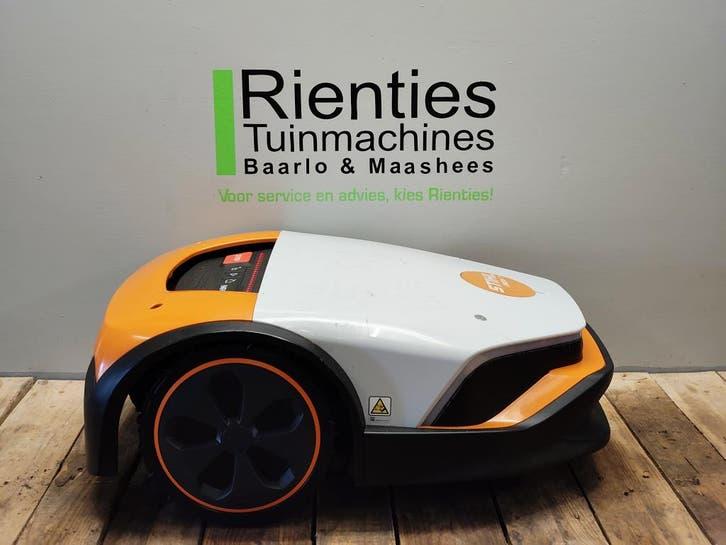 STIHL IMOW 7, Robotmaaier compleet met afdak en aansluitkit, Niet ingevuld, Gebruikt, Niet ingevuld, Mulchfunctie