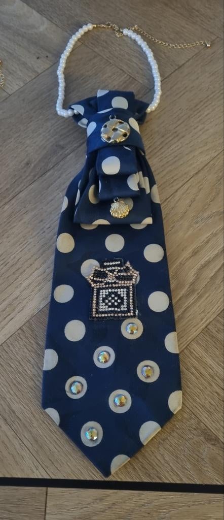 Trendy dames stropdas, Kleding | Dames, Mutsen, Sjaals en Handschoenen, Ophalen of Verzenden, Nieuw, Maat 38/40 (M), Sjaal