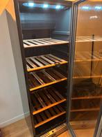 Smeg Wijnkoelkast / Wijnklimaatkast klimaatkast, 200 liter of meer, 60 cm of meer, Zonder vriesvak, Gebruikt