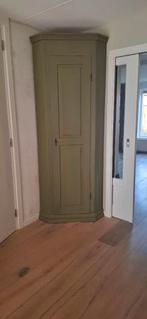 Vintage landelijk klassiek ééndeurs hoekkast 230 hoog, Huis en Inrichting, Kasten | Vitrinekasten, Ophalen, 200 cm of meer, 50 tot 100 cm