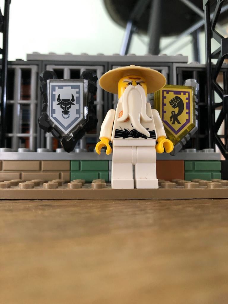 Lego minifiguur ninjago sensei wu, Ophalen of Verzenden, Zo goed als nieuw, Losse stenen, Lego