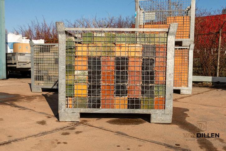 Glazuur estrikken 14x14 32M2 geel, groen, zwart, bruin GAAF!, Doe-het-zelf en Verbouw, Vloerdelen en Plavuizen, Zo goed als nieuw