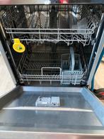 Inbouw Vaatwasser 1 jaar oud - als nieuw, Witgoed en Apparatuur, Vaatwasmachines, Ophalen, Zo goed als nieuw, Inbouw, Minder dan 85 cm