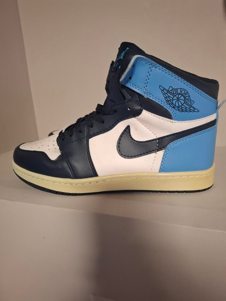 Nieuw Air Max maat 43, Kleding | Heren, Schoenen, Ophalen of Verzenden, Nieuw